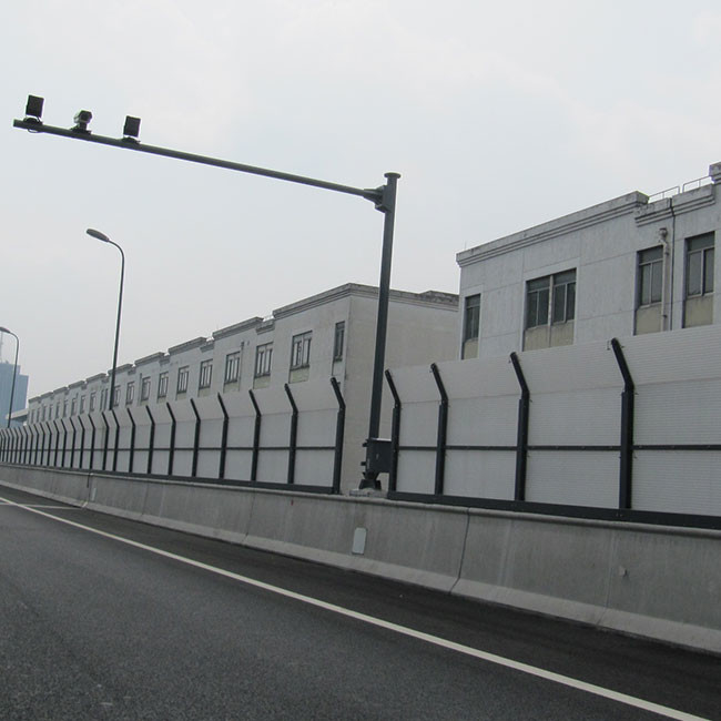 Υγιής τοίχος 8mm εμποδίων εθνικών οδών πολυανθράκων κατοικημένο εμπόδιο θορύβου