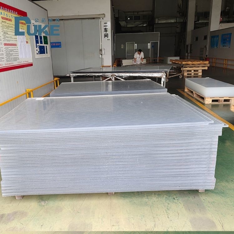 8mm Anti-UV Acrylic Board 20x30ft Soundproof Fence UV 4mm PMMA για Δημοτική Κατασκευή