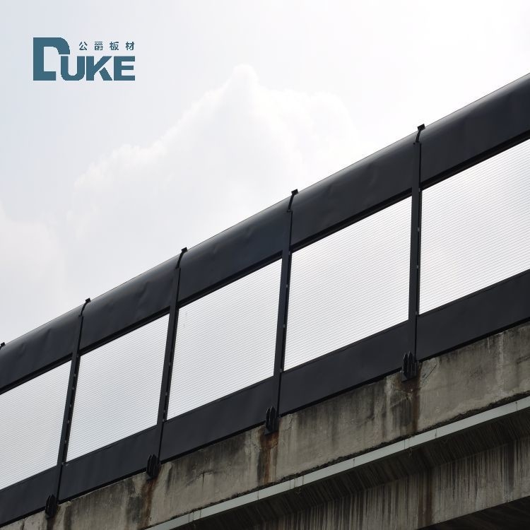 8mm Anti-UV Acrylic Board 20x30ft Soundproof Fence UV 4mm PMMA για Δημοτική Κατασκευή